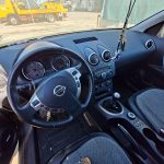 nissan q2